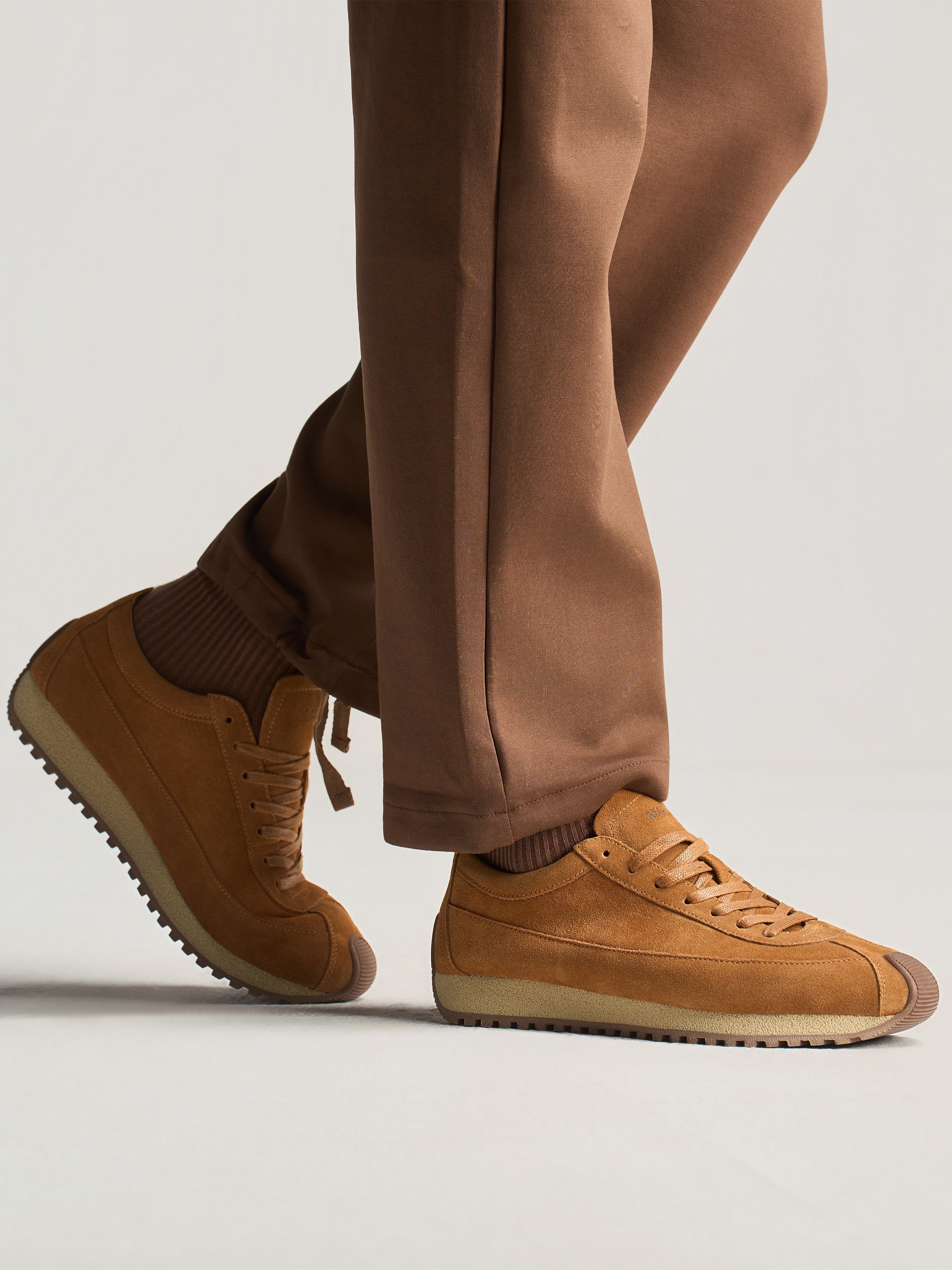 Verso Trainers