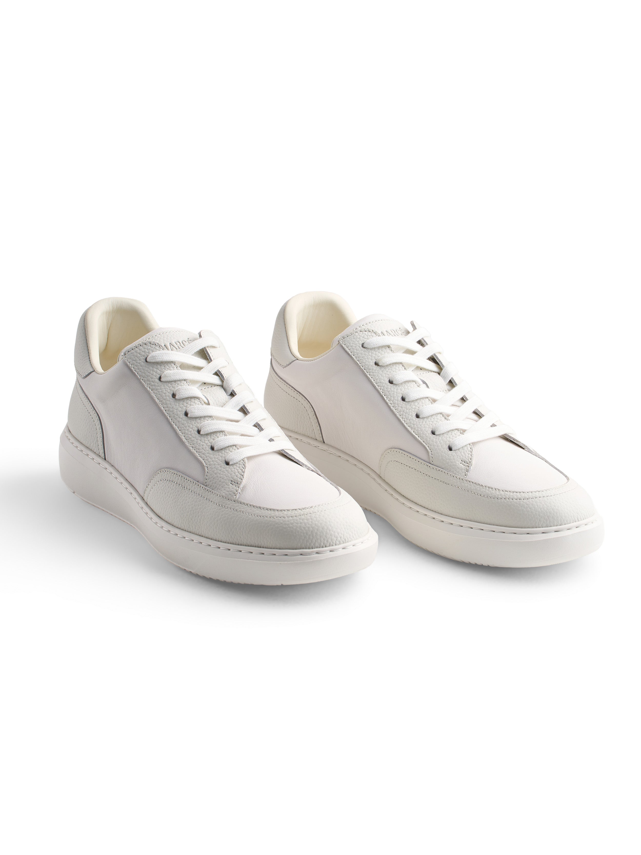 ⁠Arka White Sneaker